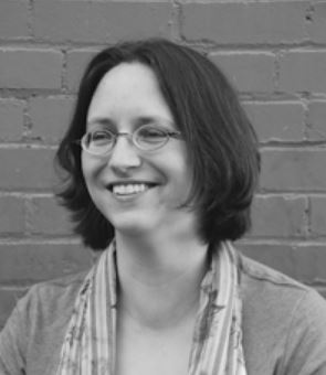 DeAnna Knippling
house without a summer
reviewed by jeffrey hatcher